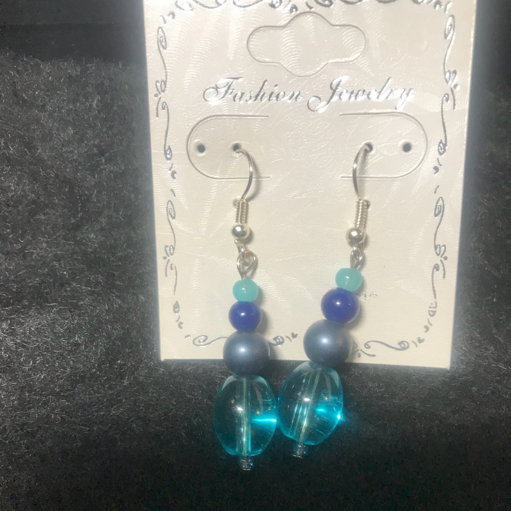 New blue bead dangle earrings